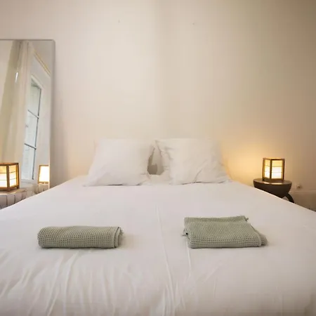 Lovely Spacious Cocoon In Parigi